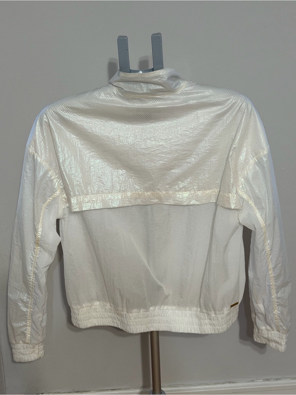 Alala Iridescent White Lightweight Zip-Up Jacket – Women’s Small - Picture 5 of 9